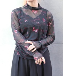 REZEN（リゼン）の「蝶プリントシアーインナー（Tシャツ/カットソー）」