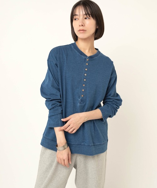 RNA-N(アールエヌエーエヌ)の「M2613 インディゴヘンリーT(Tシャツ/カットソー・レディース・ワンウォッシュ/インディゴブルー/ライトインディゴブルー・FREE)」の4枚目の写真