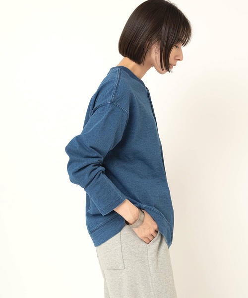 RNA-N(アールエヌエーエヌ)の「M2613 インディゴヘンリーT(Tシャツ/カットソー・レディース・ワンウォッシュ/インディゴブルー/ライトインディゴブルー・FREE)」の5枚目の写真