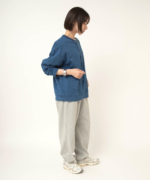 RNA-N(アールエヌエーエヌ)の「M2613 インディゴヘンリーT(Tシャツ/カットソー・レディース・ワンウォッシュ/インディゴブルー/ライトインディゴブルー・FREE)」の12枚目の写真