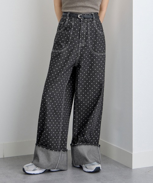 CHAN ME(チャンミ)の「ドット柄ロールアップワイドデニムパンツ(デニムパンツ・レディース・ブラック・X-LARGE/LARGE/MEDIUM)」の8枚目の写真