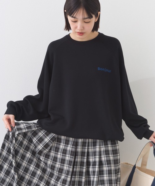 OMNES（オムネス）の「ソフトポンチロゴプリント裾ドローコード 長袖Tシャツ 花粉リリース付（Tシャツ/カットソー・レディース・ブラック/ライトピンク/ベージュ/ライトグレー・FREE）」の5枚目の写真