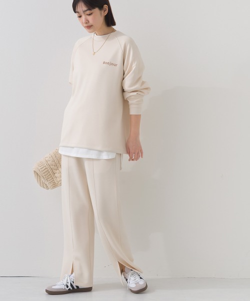 OMNES（オムネス）の「ソフトポンチロゴプリント裾ドローコード 長袖Tシャツ 花粉リリース付（Tシャツ/カットソー・レディース・ブラック/ライトピンク/ベージュ/ライトグレー・FREE）」の19枚目の写真