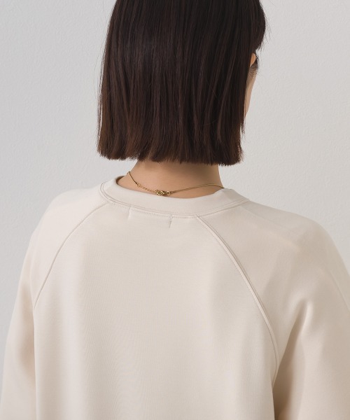 OMNES(オムネス)の「ソフトポンチロゴプリント裾ドローコード 長袖Tシャツ 花粉リリース付(Tシャツ/カットソー・レディース・ブラック/ライトピンク/ベージュ/ライトグレー・FREE)」の14枚目の写真