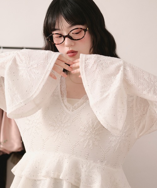 loin nuit(ロワンニュイ)の「spangle lace frill tops / スパンコールレースフリルトップス(Tシャツ/カットソー・レディース・ホワイト/ブラック・FREE)」の3枚目の写真