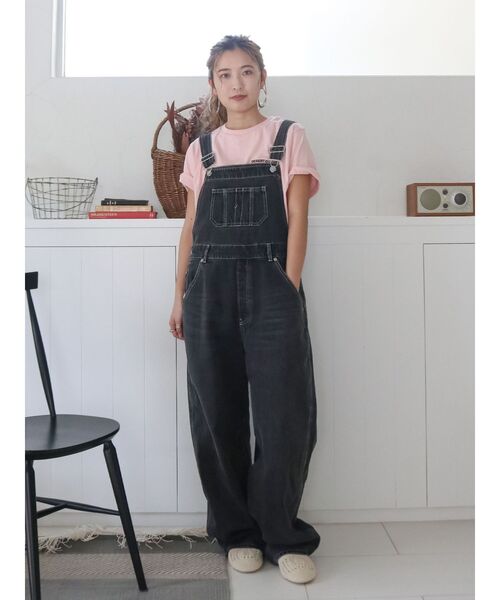 Ungrid（アングリッド）の「カラーエンブロイダリーTee（Tシャツ/カットソー・レディース・ブルー/チャコールグレー/オフホワイト/ピンク/イエロー・FREE）」の10枚目の写真