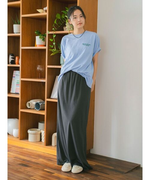 Ungrid（アングリッド）の「カラーエンブロイダリーTee（Tシャツ/カットソー・レディース・ブルー/チャコールグレー/オフホワイト/ピンク/イエロー・FREE）」の6枚目の写真