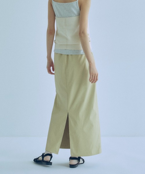 EN NEUME(エンノイム)の「Washable Faux Leather Narrow Skirt(スカート・レディース・ブルー/イエロー・FREE)」の6枚目の写真