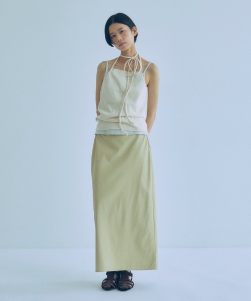 EN NEUME(エンノイム)の「Washable Faux Leather Narrow Skirt(スカート・レディース・ブルー/イエロー・FREE)」の9枚目の写真