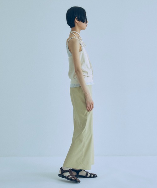EN NEUME(エンノイム)の「Washable Faux Leather Narrow Skirt(スカート・レディース・ブルー/イエロー・FREE)」の10枚目の写真