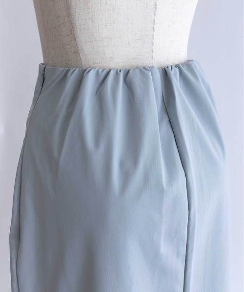 EN NEUME(エンノイム)の「Washable Faux Leather Narrow Skirt(スカート・レディース・ブルー/イエロー・FREE)」の18枚目の写真