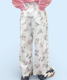 KawaeKayo（カワエカヨ）の「レトロフレンズフリフリ-LPT（その他パンツ）」