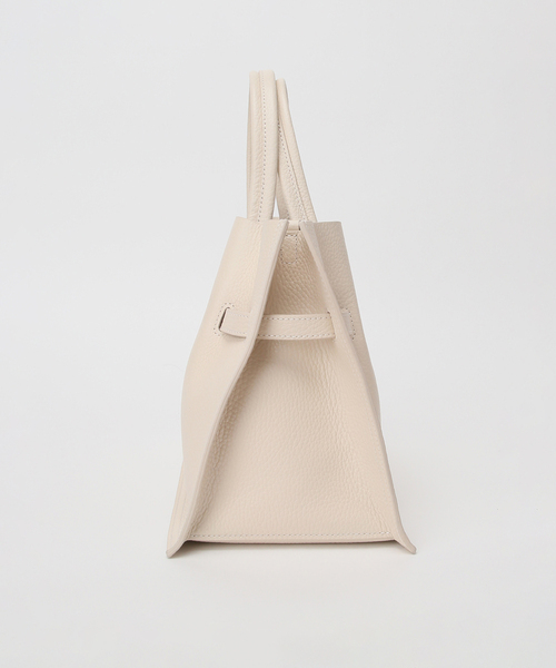 La TOTALITE（ラトータリテ）の「VIOLAd’ORO / ヴィオラドーロ ダブルフェイスレザーバッグ（ショルダーバッグ・レディース・アイボリー/ブラウン・FREE）」の15枚目の写真