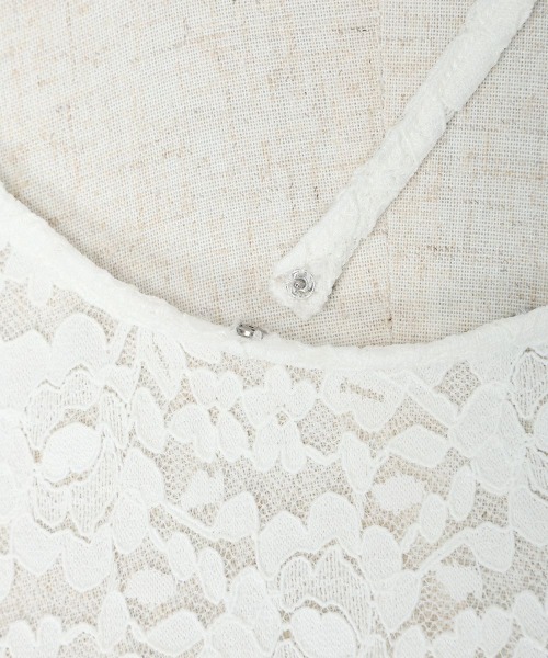 an another angelus（アンアナザーアンジェラス）の「ホルターリボン2wayレーストップス（Tシャツ/カットソー・レディース・クリーム/オフホワイト・FREE）」の10枚目の写真