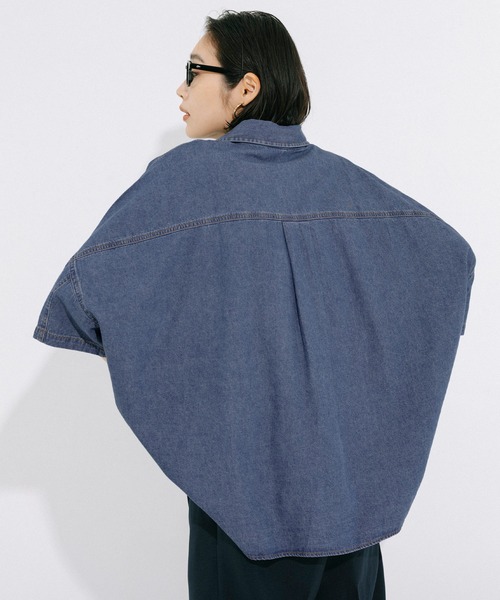 coca(coca)(コカ)の「デニムビック半袖シャツ(シャツ/ブラウス・レディース・ライトブルー/ブルー・M/L)」の10枚目の写真
