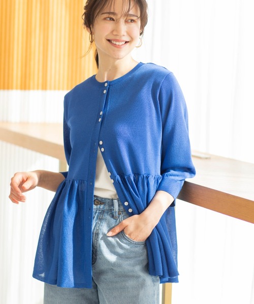 SHOO・LA・RUE(シューラルー)の「七分袖ペプラムニットカーディガン(カーディガン/ボレロ・レディース・ブラック/ブルー系その他/オレンジ/ピンク系/ダークブラウン/ホワイト・00)」の4枚目の写真