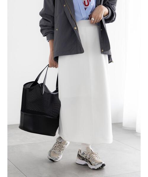 Te chichi（テチチ）の「ダンボールナロースカート（セットアップ可）（スカート・レディース・オフホワイト/シルバーグレー/ブラック・F）」の7枚目の写真