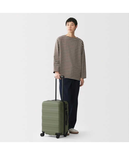 無印良品（ムジルシリョウヒン）の「バーを自由に調節できる　ハードキャリーケース（３６Ｌ）（スーツケース/キャリーバッグ・レディース・ホワイト/ネイビー/グレー/グレイッシュベージュ/ブラック・FREE）」の9枚目の写真