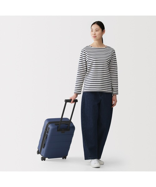無印良品（ムジルシリョウヒン）の「バーを自由に調節できる　ハードキャリーケース（３６Ｌ）（スーツケース/キャリーバッグ・レディース・ホワイト/ネイビー/グレー/グレイッシュベージュ/ブラック・FREE）」の19枚目の写真