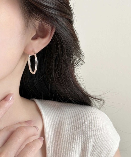 セール】上品なきらめきスムースラインフープピアス アクセサリー