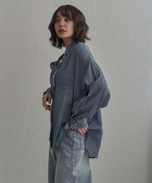 notch.(ノッチ)の「シアーデニムシャツ(シャツ/ブラウス・レディース・ネイビー/ブルー/ライトブルー・M)」の9枚目の写真