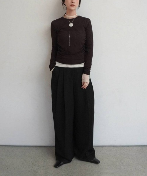 anuke(アンヌーク)の「anuke Gather Compact Tops ギャザーコンパクトトップス/62620608(Tシャツ/カットソー・レディース・ブラウン/アイボリー・ONE SIZE)」の11枚目の写真