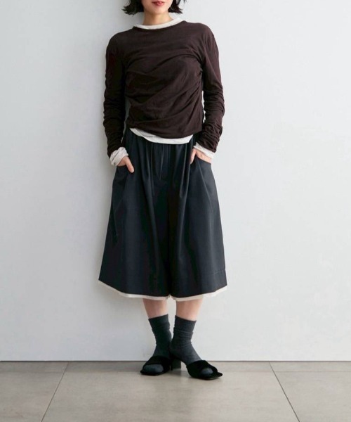 anuke(アンヌーク)の「anuke Gather Compact Tops ギャザーコンパクトトップス/62620608(Tシャツ/カットソー・レディース・ブラウン/アイボリー・ONE SIZE)」の14枚目の写真