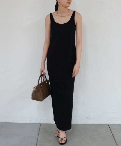 LOUNGEDRESS(ラウンジドレス)の「カットタンクワンピース(ワンピース・レディース・ブラック/キャメル・SMALL/MEDIUM)」の4枚目の写真