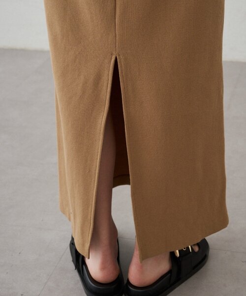 LOUNGEDRESS(ラウンジドレス)の「カットタンクワンピース(ワンピース・レディース・ブラック/キャメル・SMALL/MEDIUM)」の22枚目の写真