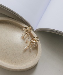 haremode（ハレモード）の「ドレスアクセサリー フラワーモチーフパールイヤリング（イヤリング）」