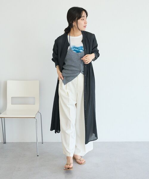 CRAFT STANDARD BOUTIQUE(クラフトスタンダードブティック)の「ホルターネックニットベスト(ベスト・レディース・杢グレー/レッド・FREE)」の13枚目の写真