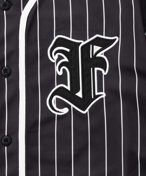 FUBU( フブ)の「FUBU フブ ブランド Baseball shirt/半袖ベースボールシャツ(Tシャツ/カットソー・メンズ・グレー/ブラック/ホワイト・M/L/XL/XXL)」の10枚目の写真