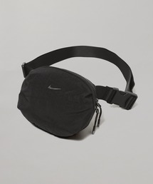 NIKE（ナイキ）の「NIKE AURA WAISTPACK HM6120-013（ショルダーバッグ）」