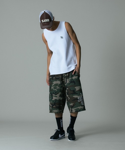 XLARGE（エクストララージ）の「OLD ENGLISH WAFFLE TANK TOP（タンクトップ・メンズ・ブラック/ホワイト/ネイビー/カモフラージュ・XL/L/M/S）」の16枚目の写真