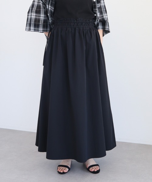 CRAFT STANDARD BOUTIQUE(クラフトスタンダードブティック)の「撥水 ドロストギャザースカート(スカート・レディース・ブラック/レッド/ライトブラウン・FREE)」の1枚目の写真