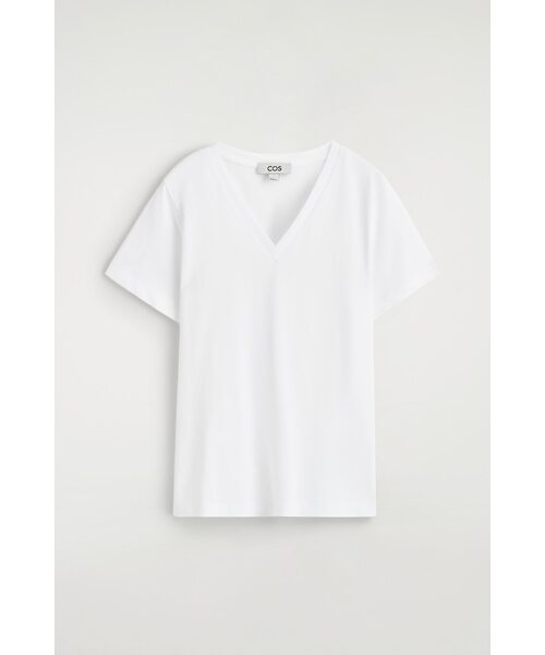COS（コス）の「コットンVネックTシャツ（Tシャツ/カットソー・レディース・ブラック/ホワイト系・S/L/XL/XS/M）」の11枚目の写真