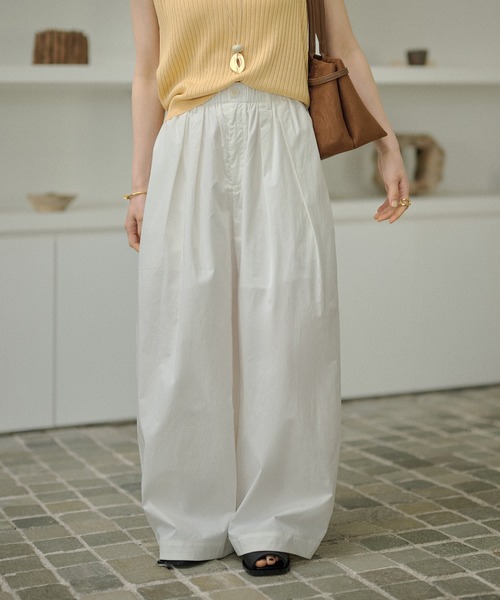 LAULEN(ローレン)の「cotton double tuck wide pants /コットンダブルタックワイドパンツ(その他パンツ・レディース・ホワイト/ブラック・FREE)」の1枚目の写真