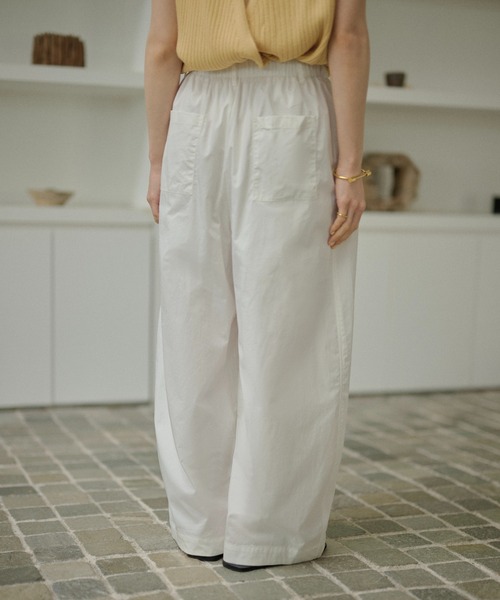 LAULEN(ローレン)の「cotton double tuck wide pants /コットンダブルタックワイドパンツ(その他パンツ・レディース・ホワイト/ブラック・FREE)」の9枚目の写真