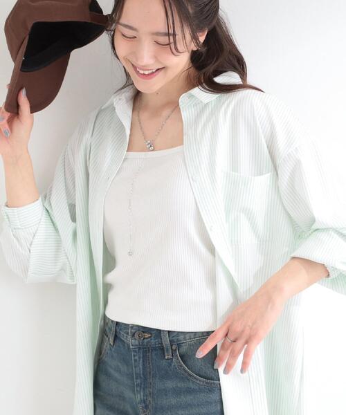 SHOO・LA・RUE（シューラルー）の「【ひんやり/UV/吸水速乾/洗濯後しわになりにくい】ラッシュガードにもなる ストライプシャツ（シャツ/ブラウス・レディース・チャコール/ブルー系7/グリーン系3・04/03/02/01）」の2枚目の写真