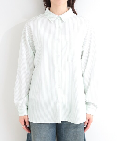 SHOO・LA・RUE（シューラルー）の「【ひんやり/UV/吸水速乾/洗濯後しわになりにくい】ラッシュガードにもなる ストライプシャツ（シャツ/ブラウス・レディース・チャコール/ブルー系7/グリーン系3・04/03/02/01）」の16枚目の写真
