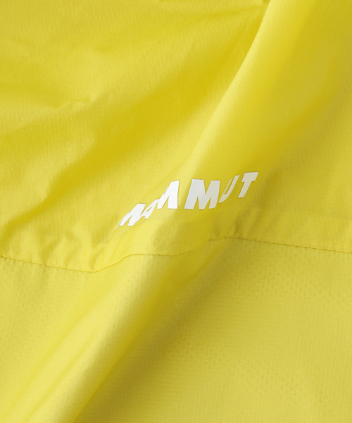 Mammut(マムート)の「MAMMUT / マムート Meron UL WB Hooded Jacket AF Men(その他アウター・メンズ・イエロー・MEDIUM/SMALL)」の4枚目の写真