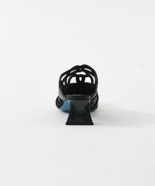 MANA（マナ）の「【MANA/マナ】laser cutting sandal/レザーカッティングサンダル（サンダル・レディース・ブラック/ゴールド・40/39/38/37）」の6枚目の写真