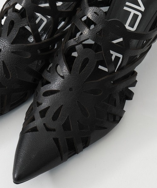 MANA（マナ）の「【MANA/マナ】laser cutting sandal/レザーカッティングサンダル（サンダル・レディース・ブラック/ゴールド・40/39/38/37）」の7枚目の写真