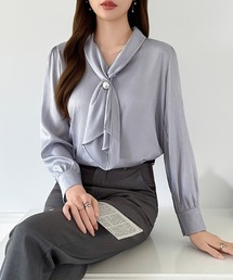 アクセいらずで華やぐ フロントドレープ パールブラウス パールボタン ボウタイブラウス 長袖 ブラウス サテン フォーマル セレモニー オケージョン オフィス オフィスカジュアル