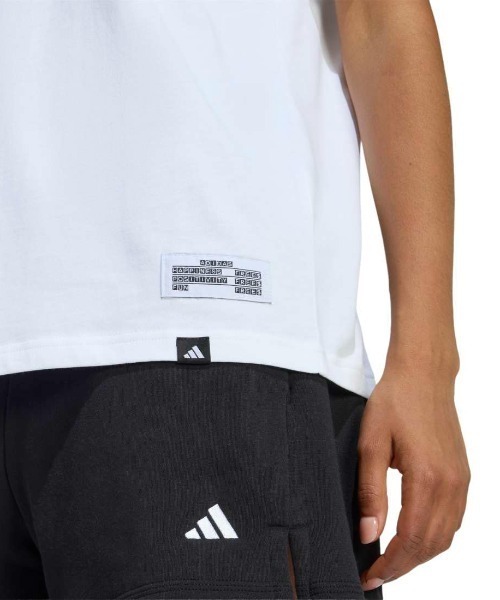 adidas（アディダス）の「アディダス adidas ミニ刺しゅうグラフィック半袖Tシャツ（Tシャツ/カットソー・レディース・グリーン/ホワイト・S/M/L/XL）」の10枚目の写真