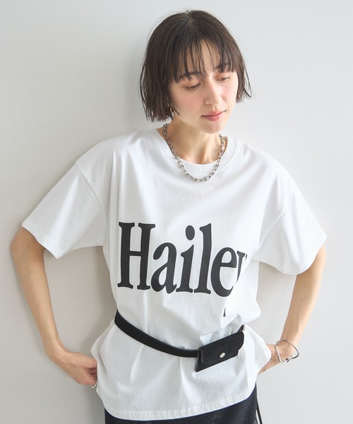&. NOSTALGIA（アンドドットノスタルジア）の「HaileyビッグロゴTシャツ（Tシャツ/カットソー・レディース・オフホワイト/チャコールグレー・M）」の21枚目の写真