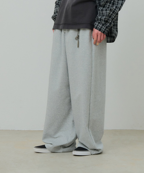 DESIRED(デシレッド)の「エッセンシャルワイドパンツ-FASK7201B0B(スウェットパンツ・レディース・チャコールグレー・MEDIUM/LARGE/X-LARGE)」の4枚目の写真
