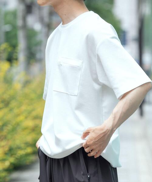 ITEMS URBANRESEARCH(アイテムズ アーバンリサーチ)の「速乾 カットミラノ ポケットTシャツ(Tシャツ/カットソー・メンズ・ホワイト/チャコールグレー/モカ/グレー・MEDIUM/LARGE)」の11枚目の写真