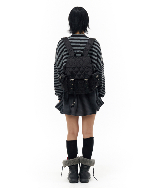 PAHISUM（パヒサム）の「グロッシーキルティングバックパック_ブラック（バックパック/リュック・レディース・その他・FREE）」の2枚目の写真