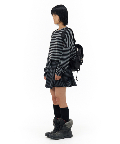 PAHISUM（パヒサム）の「グロッシーキルティングバックパック_ブラック（バックパック/リュック・レディース・その他・FREE）」の3枚目の写真